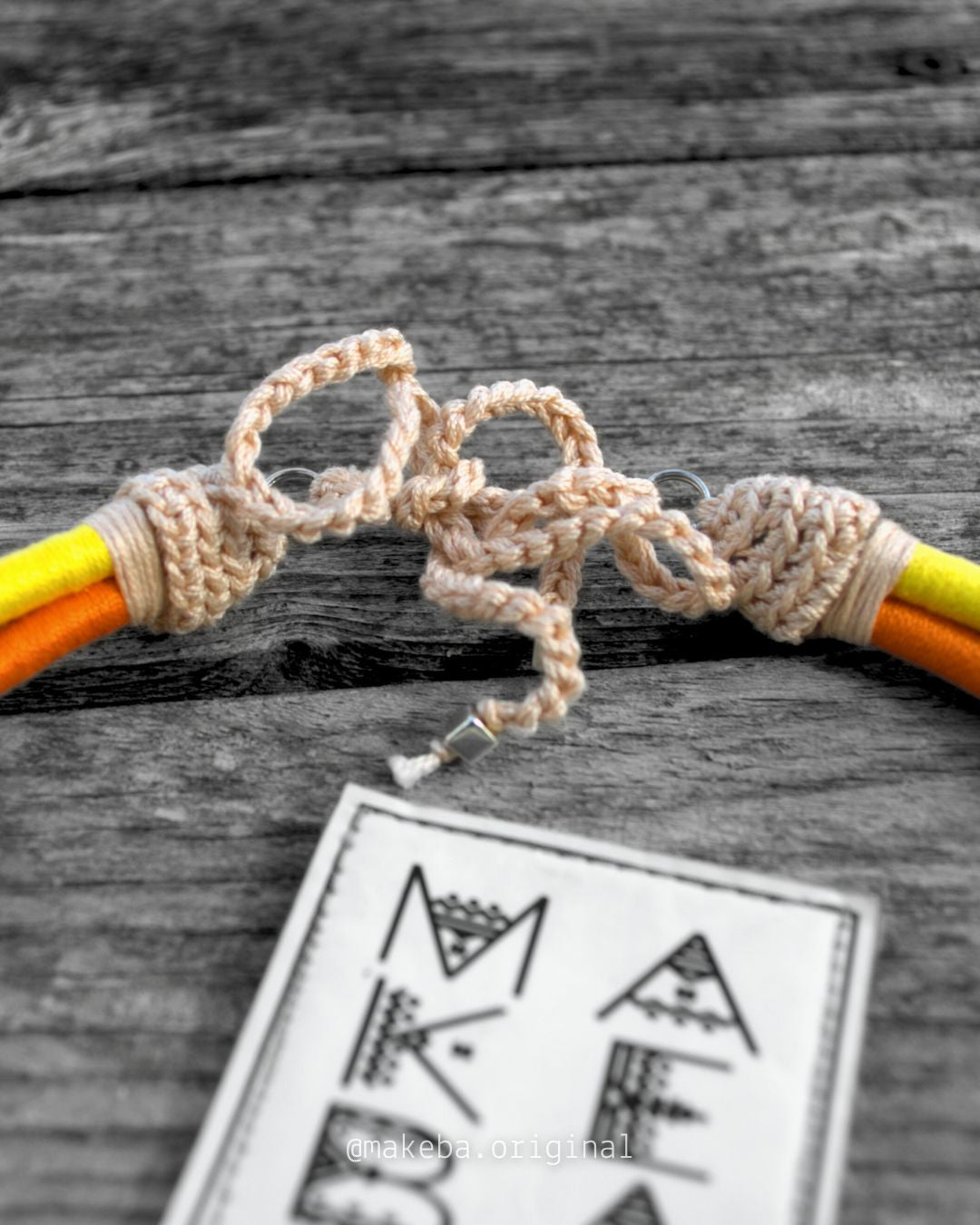Collana Tri //Luglio//