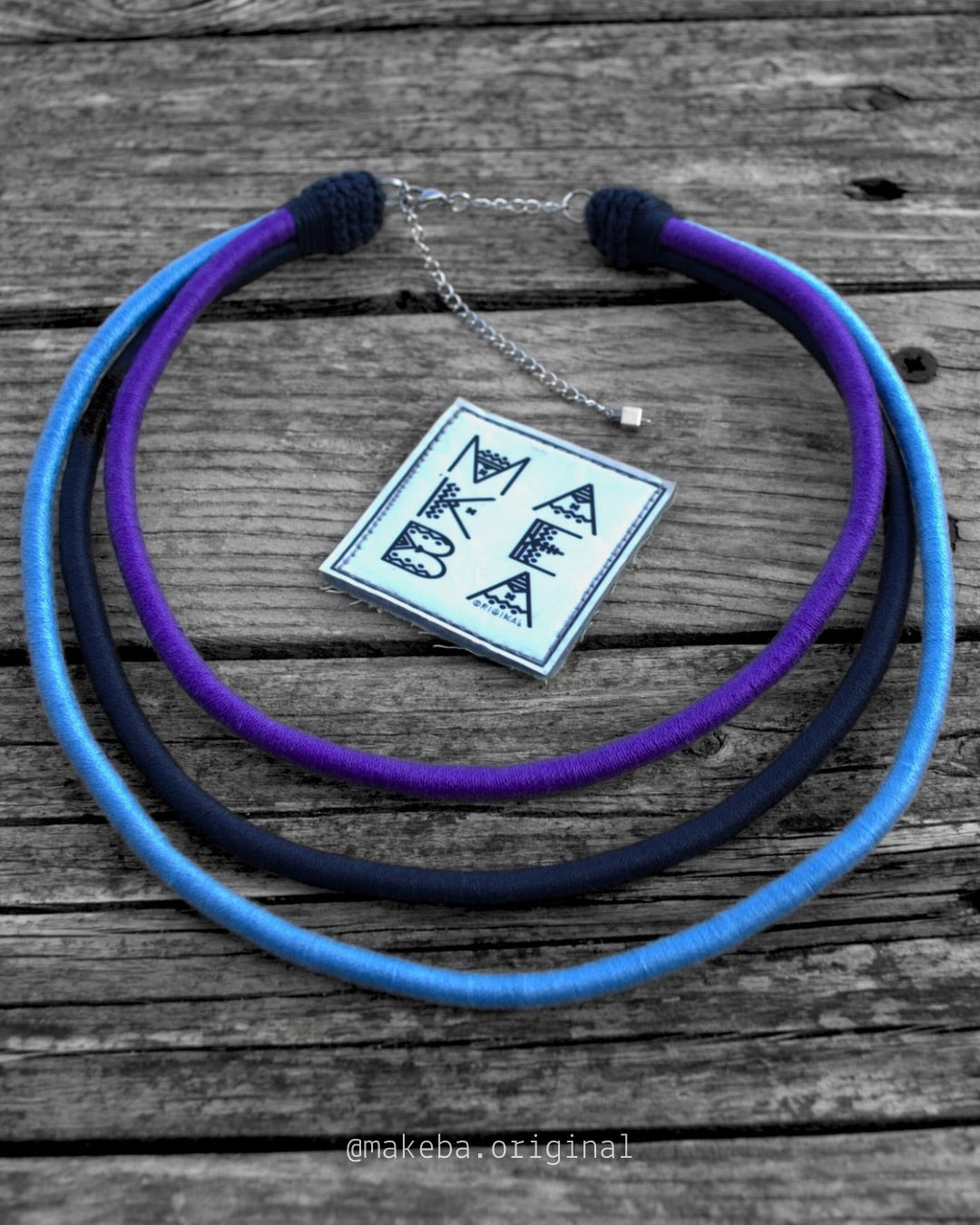 Collana Tri //Electric//