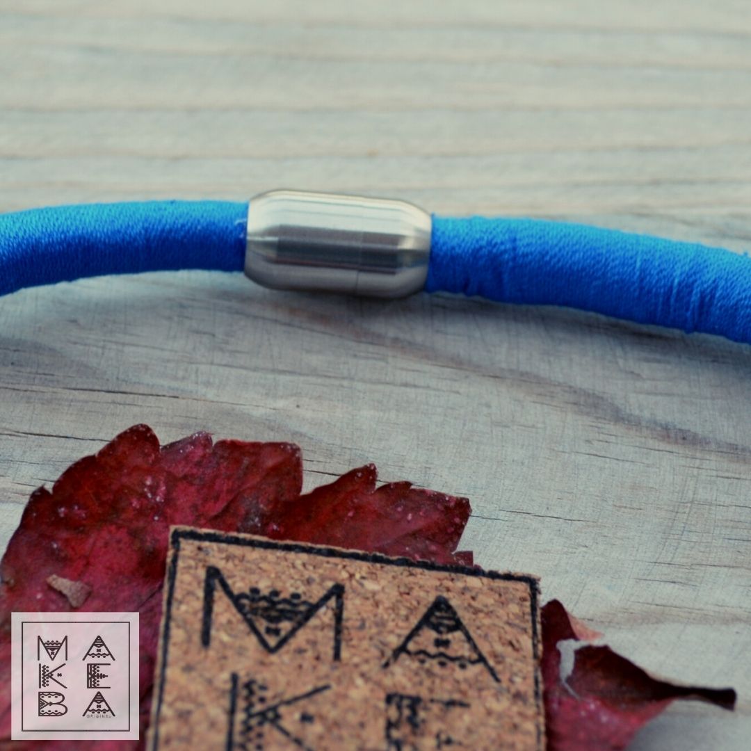 Collana Cobra Trap - Blu elettrico